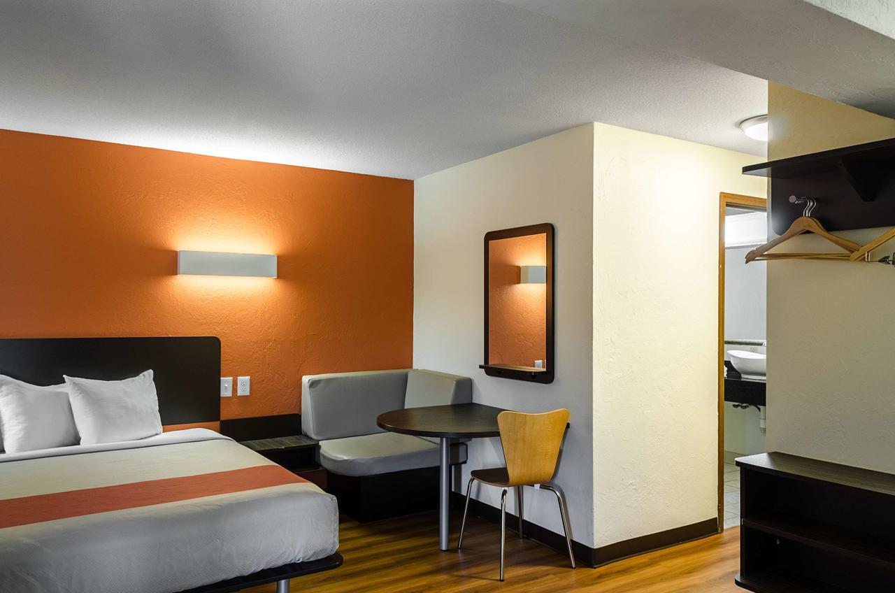Motel 6-Westborough, Ma Northborough Exteriör bild